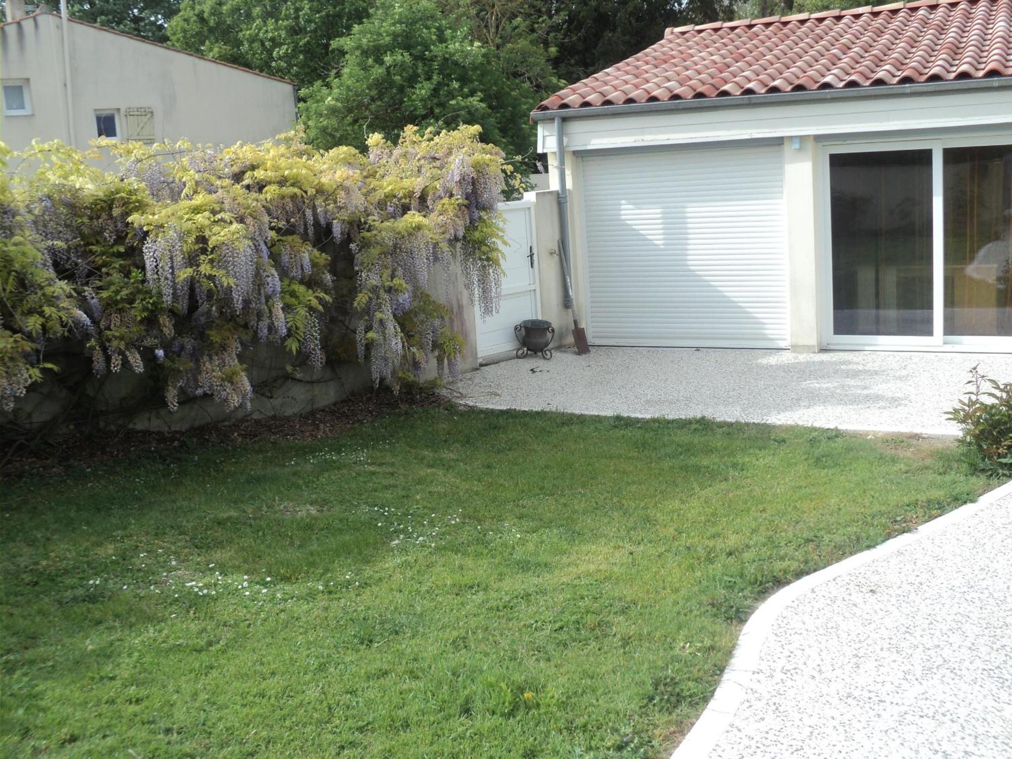 Maison A La Campagne Villedoux Esterno foto
